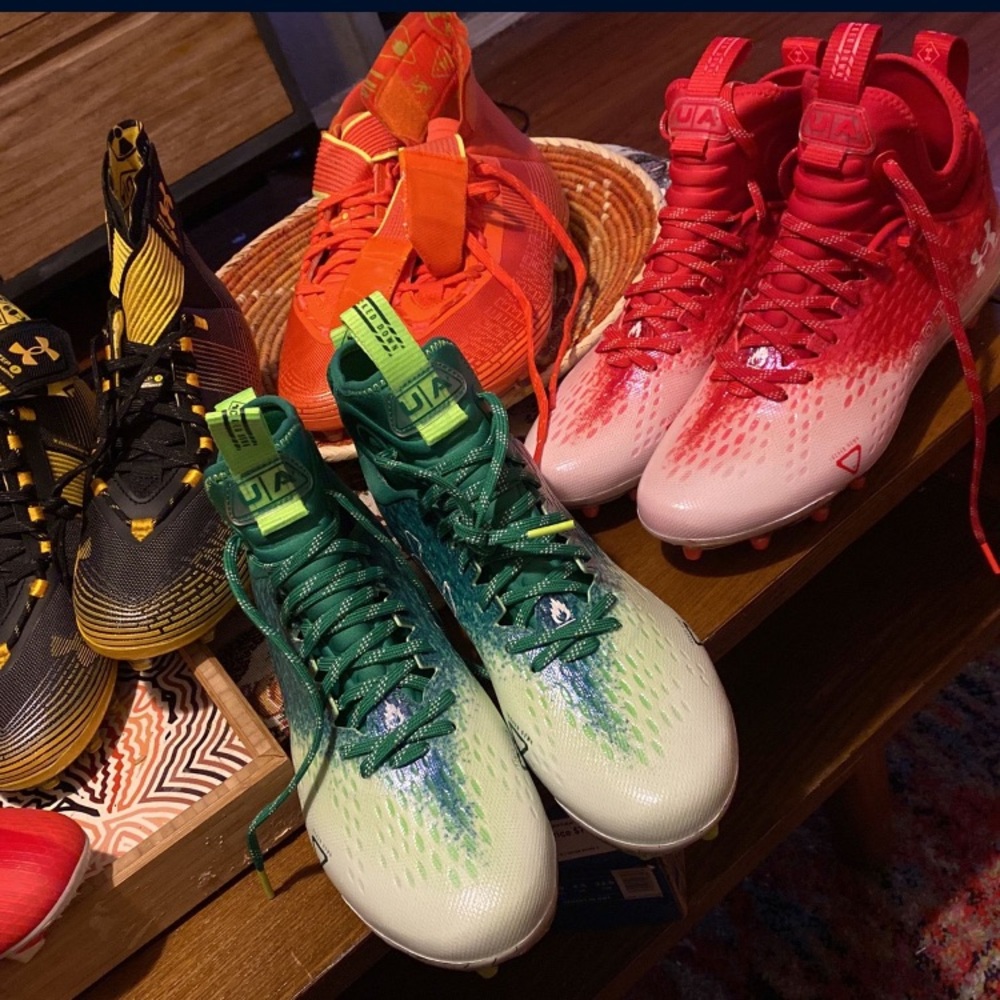 Under Armour football cleats /shoes